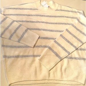 New with tags, Abercrombie sweater